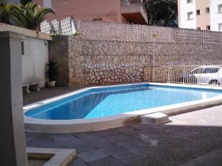 Apartamentos Amatista Салоу Екстериор снимка